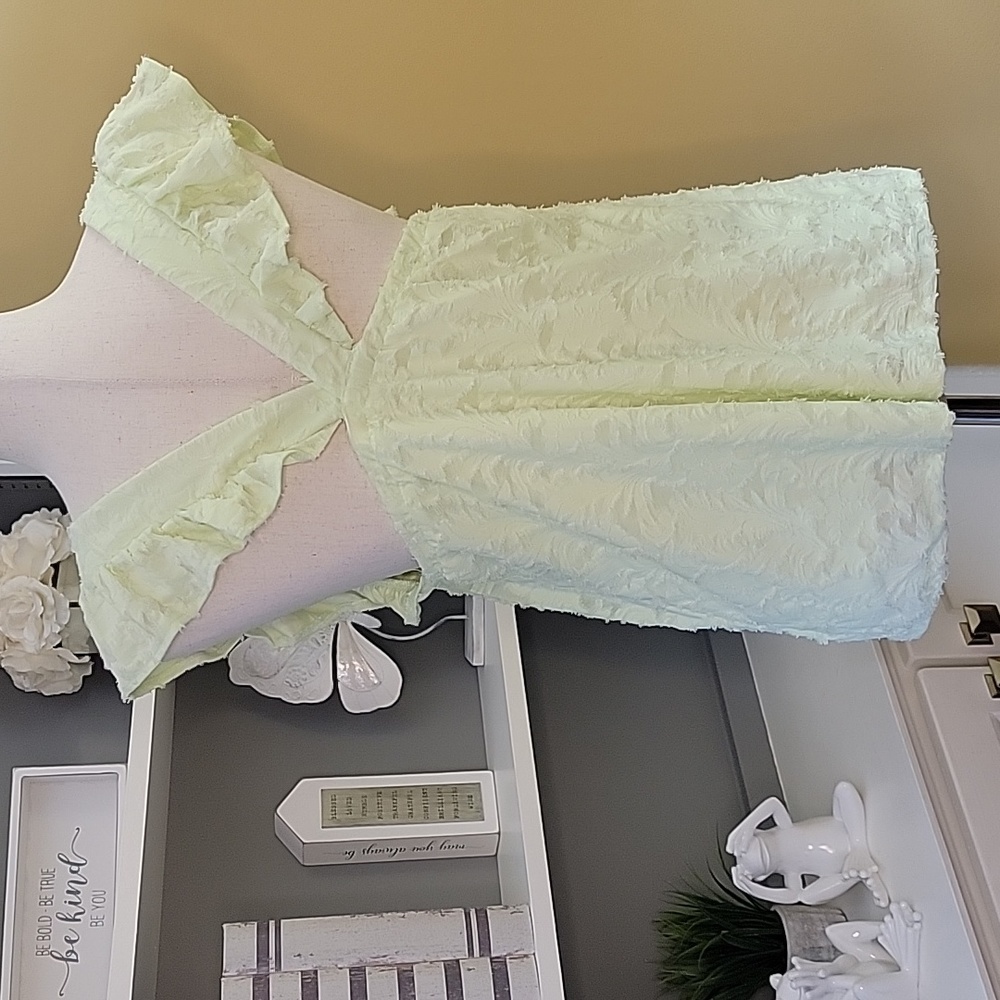LC Sleeveless Top